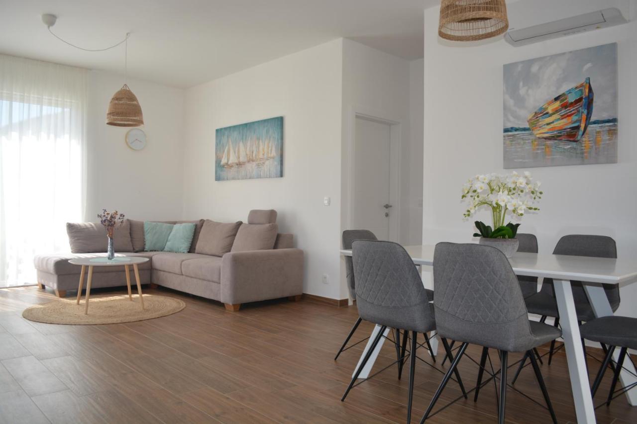 Apartments Antea Паг Экстерьер фото