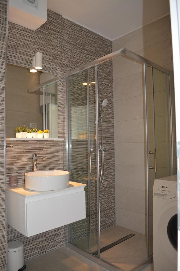 Apartments Antea Паг Экстерьер фото
